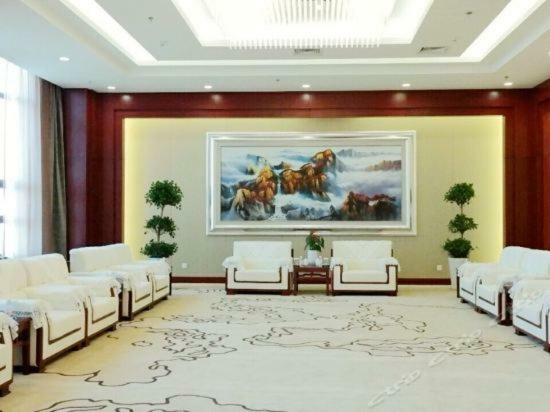 Bauhinia Garden Hotel Qingdao Exterior photo
